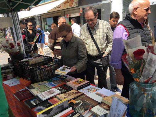 Diada de Sant Jordi a Calafell. Ajuntament de Calafell