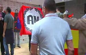 Disturbis al Centre Blanquerna de Madrid durant l’acte institucional de la Diada Nacional de Catalunya, l’11 de setembre de 2013. RTVE