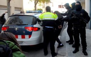 Dos detinguts per enaltiment i justificació pública del gihadisme en un dispositiu antiterrorista a Sant Pere de Ribes. Carles Castro