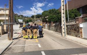 Dos ferits en una deflagració en una casa de Segur de Calafell