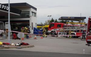 Dos treballadors morts en una deflagració en una benzinera a Sant Sadurní d'Anoia