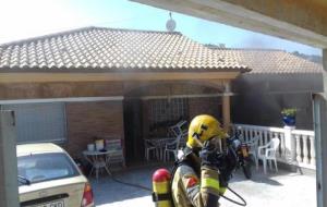 Dues explosions originen un incendi en una altra casa de Calafell on s'hi plantava marihuana. Ajuntament de Calafell