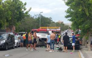Dues persones ferides en un accident al nucli urbà a Vilanova