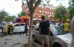 Dues persones ferides en un accident al nucli urbà a Vilanova