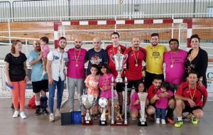 El Bar Izan Tres Tombs, campió de la Copa de Fútbol Sala de Vilanova. Eix