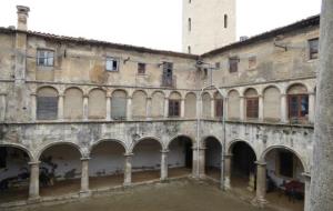 El claustre dels Trinitaris de Vilafranca del Penedès. Diputació de Barcelona