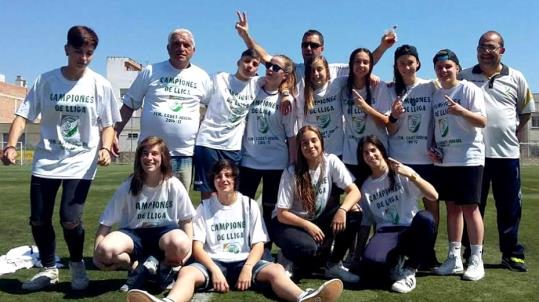 El Femení Juvenil-Cadet de la UE Tancat. Eix