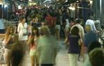 El govern de Sitges aposta per concentrar els bars musicals al carrer Primer de Maig. EIX