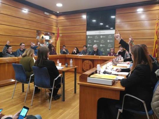 El ple del Vendrell rebutja la moció d'ERC a favor de la municipalitzzació del servei de neteja viària. Judit Ortoll