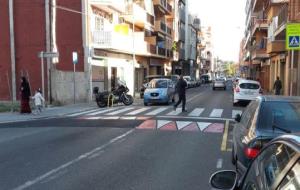 El veïnat de l’avinguda Sant Vicenç del Vendrell tallarà la via dissabte farts d’accidents trànsit. Jordi Lleó