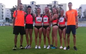 Els atletes del club atletisme Velocistes Penedès. Eix