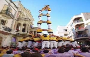 Els Bordegassos descarreguen a l'Arboç la primera torre de vuit en cinc anys. Yoko