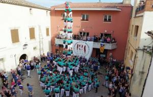 Els Castellers de Vilafranca descarreguen la tripleta vilafranquina a Sant Quintí. Castellers de Vilafranca