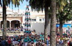 Els Castellers de Vilafranca estrenen la torre de 8 amb folre i el pilar de sis
