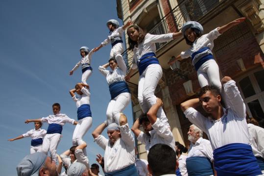 Els Falcons de Vilanova, a la Maternitat Suïssa d'Elna. Laura Ejarque