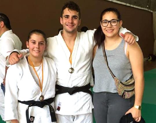 Els judokes del Club Judo Olèrdola . Eix