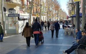 Els quioscs tradicionals han de reciclar-se o resignar-se a tancar. Jordi Lleó