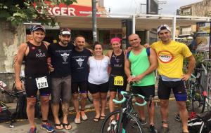 Els triatletes del Club Natació Sitges al Triatló de Calella