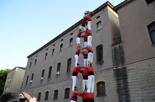 Els Xicots de Vilafranca fan la clàssica de 8 al Raval. Xicots de Vilafranca