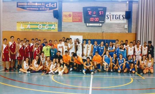 Equips finalistes del torneig Bàsquet Garraf 2017. Eix