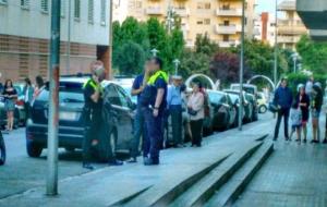 Ferit d'arma blanca un home en una baralla al carrer del Bruc de Vilanova. EIX