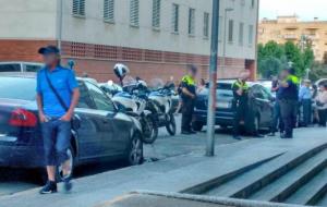 Ferit d'arma blanca un home en una baralla al carrer del Bruc de Vilanova