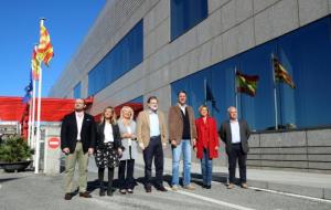 Foto de grup del president del govern espanyol, Mariano Rajoy, amb els candidats de les quatre demarcacions. ACN