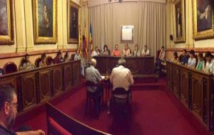 Govern i oposició defensen el seu model de Vilanova al ple d'estat de la ciutat. EIX