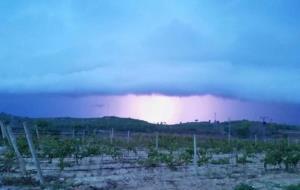 Imatge de la tempesta de dissabte a l'Alt Penedès