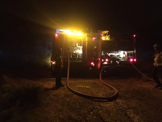 Incenci a la urbanització Rat Penat del nucli les Botigues de Sitges la nit de Sant Joan. Ajuntament de Sitges