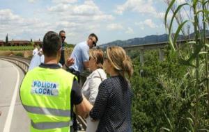 La policia localitza a Sant Sadurní el cadàver d'una dona sota el pont del cinturó de ronda. Ajt Sant Sadurní d'Anoia