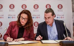 La presidenta de la Diputació de Barcelona, Mercè Conesa, i el president del Consell Comarcal de l’Alt Penedès, Francesc Olivella. Diputació de Barcel