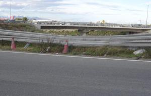 La rotonda de la N-340 més conflictiva del Penedès continua augmentant el trànsit i la perillositat