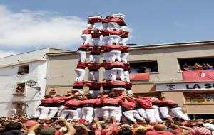 La Vella i els Verds ensopeguen amb els castells amb l’agulla a la diada de la Bisbal del Penedès