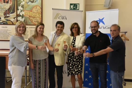 La XI Cursa Solidària País del Cava vol batre rècords per la Marató de TV3. Confraria del Cava
