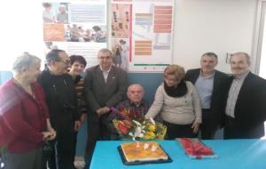 L'Ajuntament de Vilafranca ret homenatge a l'avi centenari Ramon Morató. Ajuntament de Vilafranca