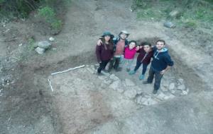L'equip responsable de l'excavació al Puig del Cocodril, a Subirats. ArqueoVitis SCCL