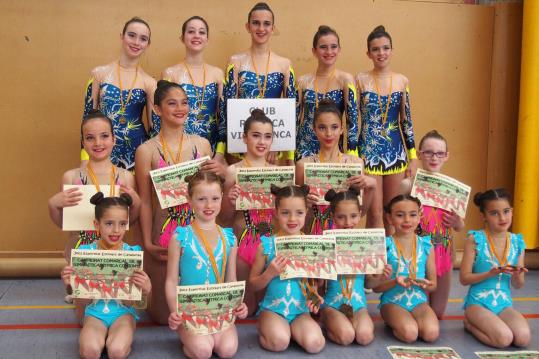 Les gimnastes del CR Vilafranca . Eix