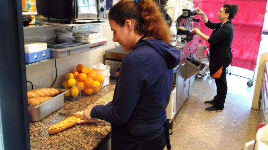 Més de 30 usuaris del projecte TIMOL estan treballant actualment al mercat laboral ordinari. Ajuntament de Vilanova