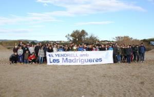 Més de 500 alumnes d’escoles i instituts del Vendrell participen en la millora i recuperació de les Madrigueres. Ajuntament del Vendrell