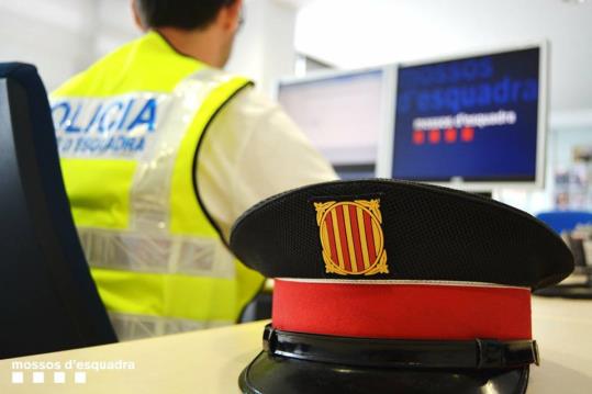 Mossos d'Esquadra. Mossos d'Esquadra