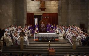 Multitudinari i emotiu últim adéu a Jaume Berdoy a Vilafranca