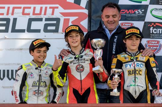 Nil Roig guanya les dues primeres curses de la Copa Rieju RS3. Pixmotorr