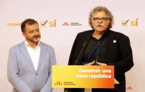 Pla mig del diputat d’Esquerra Republicana Joan Tardà i el president del grup municipal a l’Ajuntament de Barcelona, Alfred Bosch. ACN