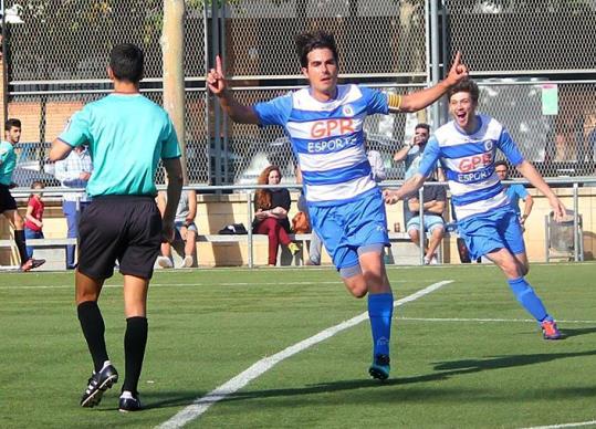 Primer gol del CD Ribes. Diana del capità Luismi Pagán. Eix