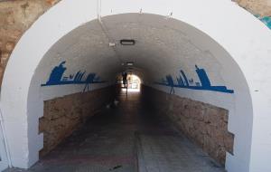 S’enllesteix l’adequació del pas subterrani per a vianants del carrer de l’Estació de Coma-ruga