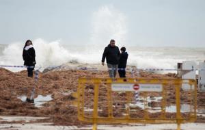 Temporal a la platja de Cubelles