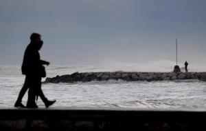 Temporal a la platja de Sitges