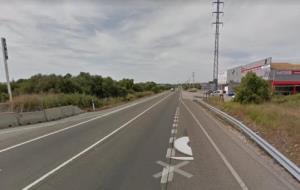 Un ciclista mor en un xoc contra un camió a l'N-340 al Vendrell. Google Street View
