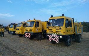 Un comboi d'ADFs del Penedès-Garraf participa en l'extinció de l'incendi forestal d'Artés. ADF
